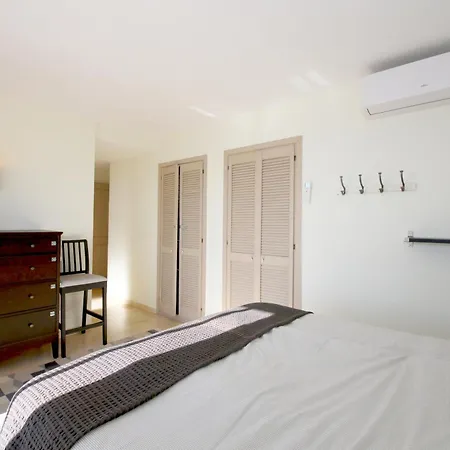 Port Sailor * אסטפונה